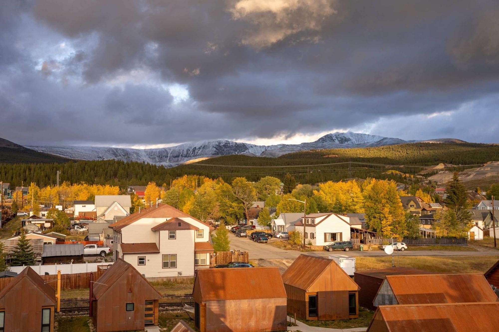Villa Beautiful Mountain Views In Iconic Building Leadville Exterior foto