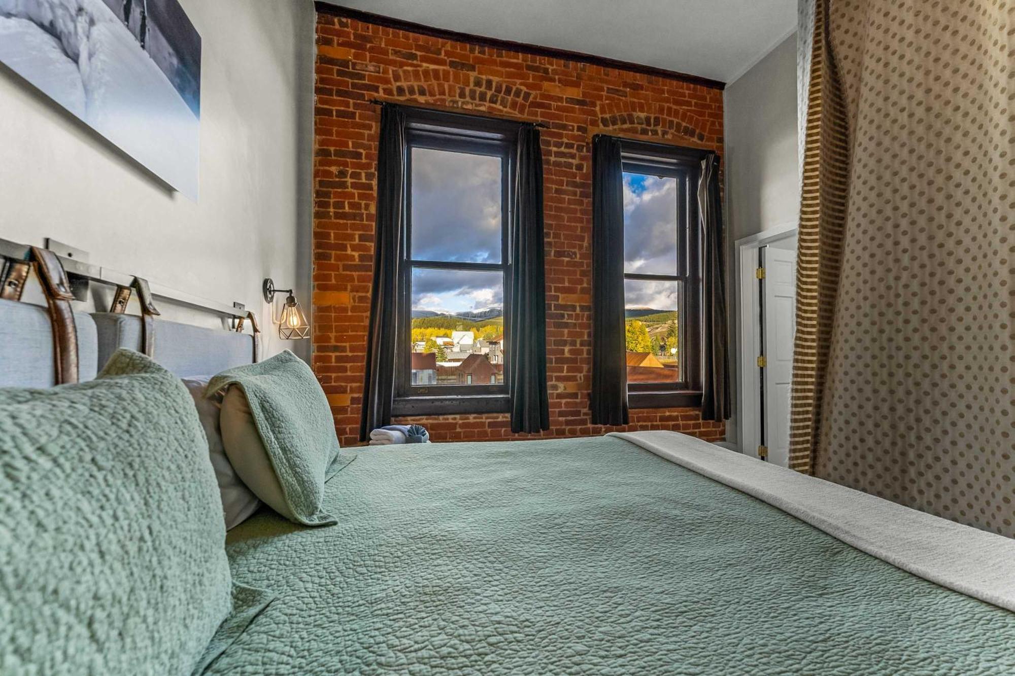 Villa Beautiful Mountain Views In Iconic Building Leadville Exterior foto